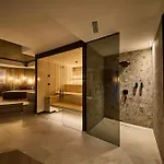 The Poolhouse Boutique Apartment Saalbach-Hinterglemm