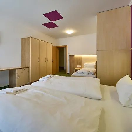 Апартаменты The Poolhouse Boutique Lodge *
