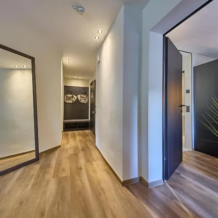 The Poolhouse Boutique Lodge Апартаменты *