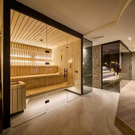 The Poolhouse Boutique Lodge Апартаменты *