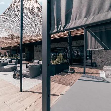 The Poolhouse Boutique Lodge Saalbach-Hinterglemm