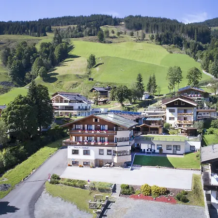 The Poolhouse Boutique Lodge Saalbach-Hinterglemm