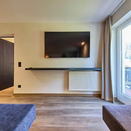 Apartment The Poolhouse Boutique Lodge *