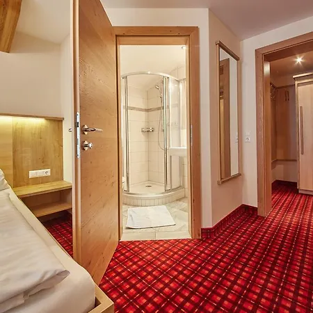 The Poolhouse Boutique Lodge Apartment Saalbach-Hinterglemm